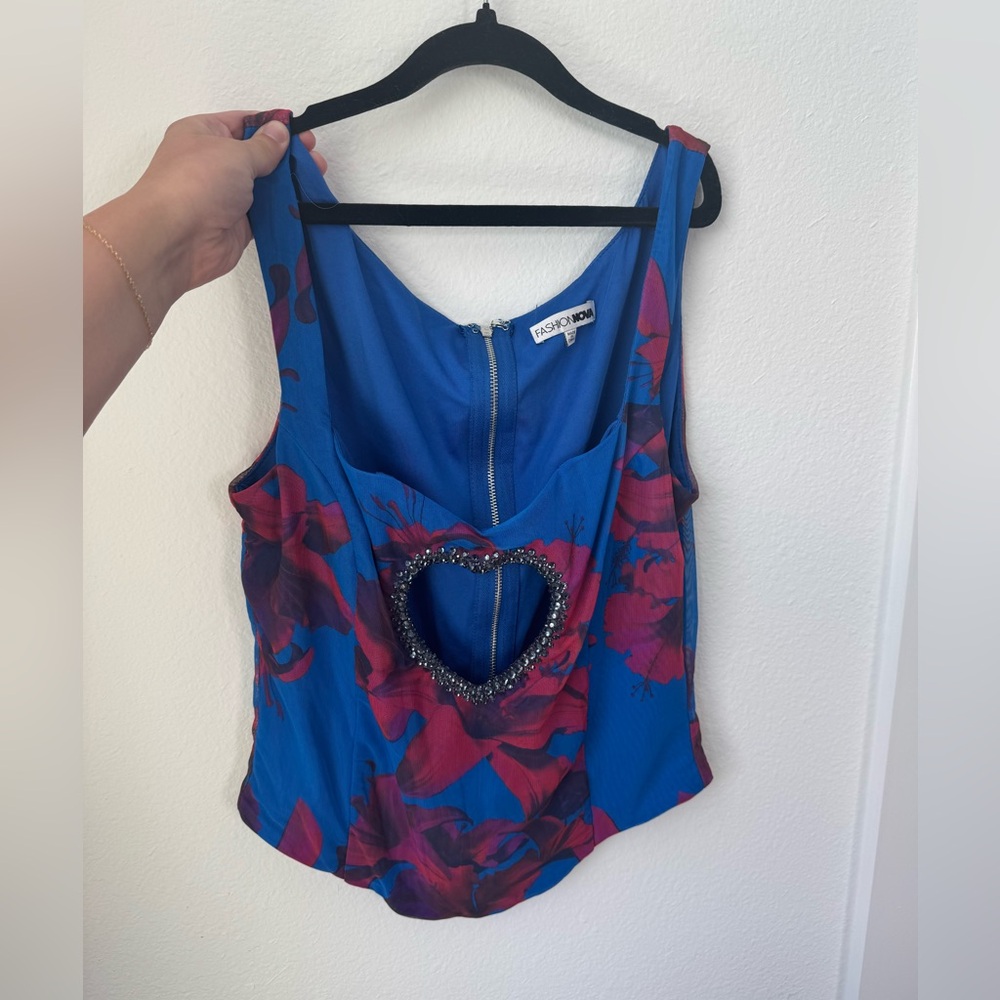 Heart cutout corset